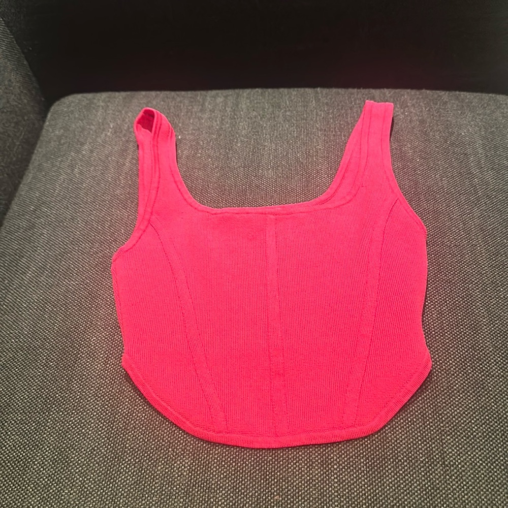 ARITZIA Babaton pink corset style tank / size S